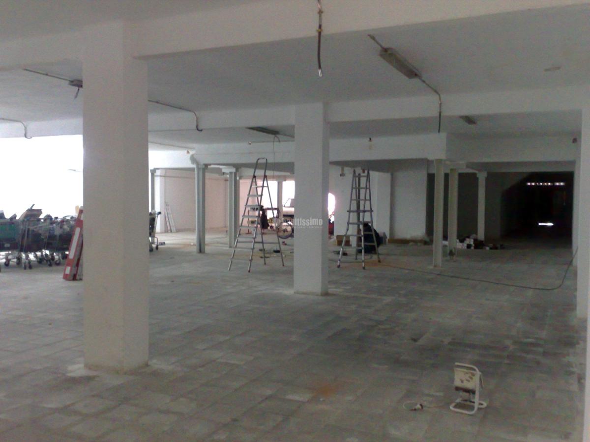 Instalacion electrica de un local industrial c/ Rossell L'H.