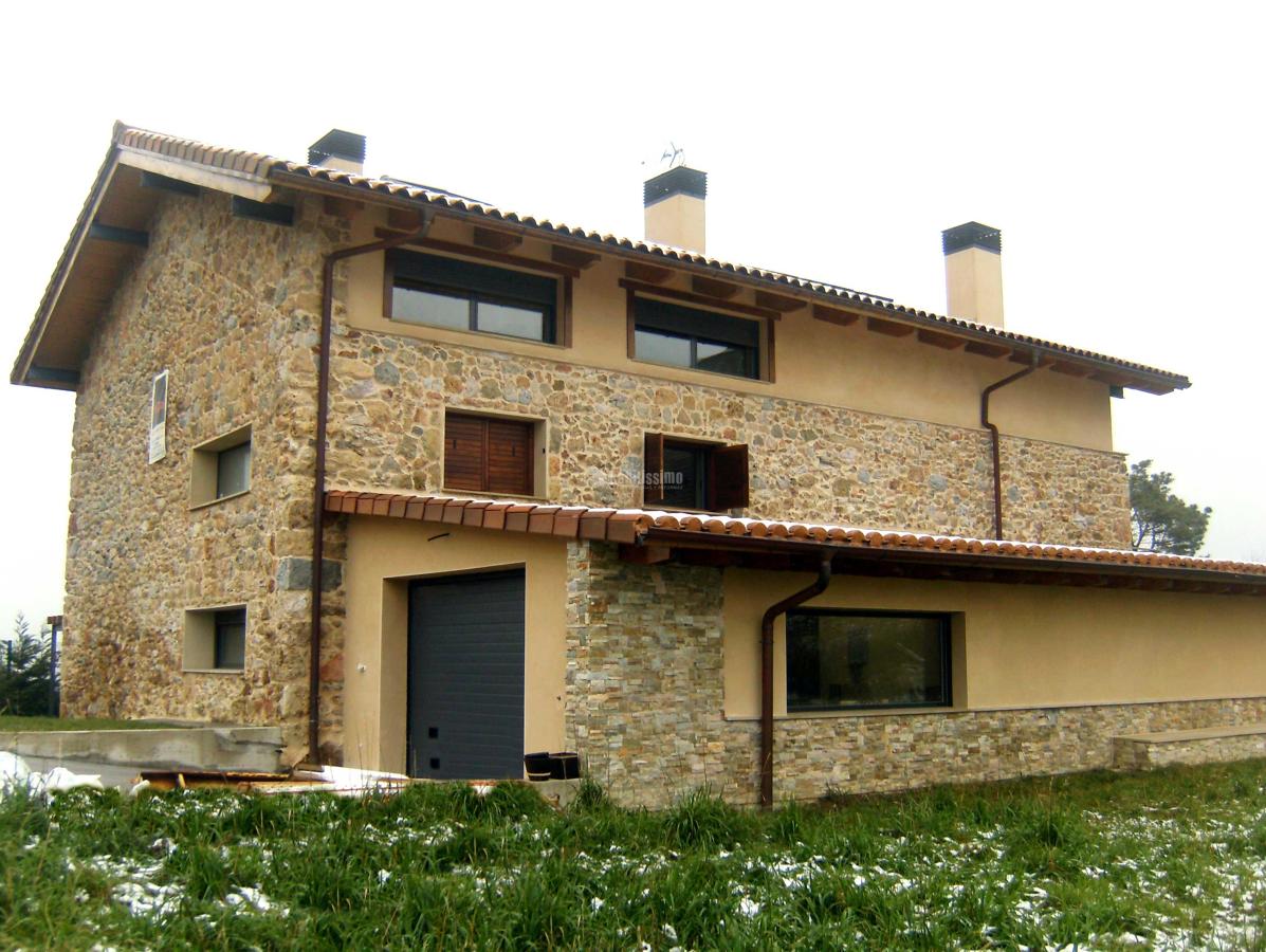 Rehabilitación Caserio en Asteasu