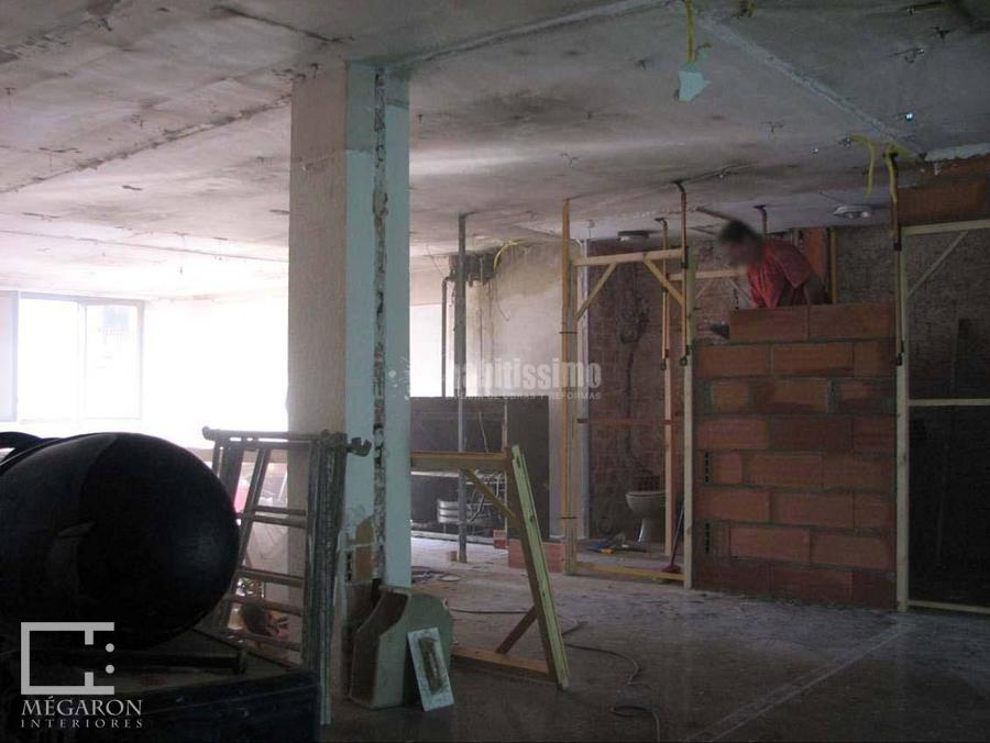 Reforma integral oficinas.