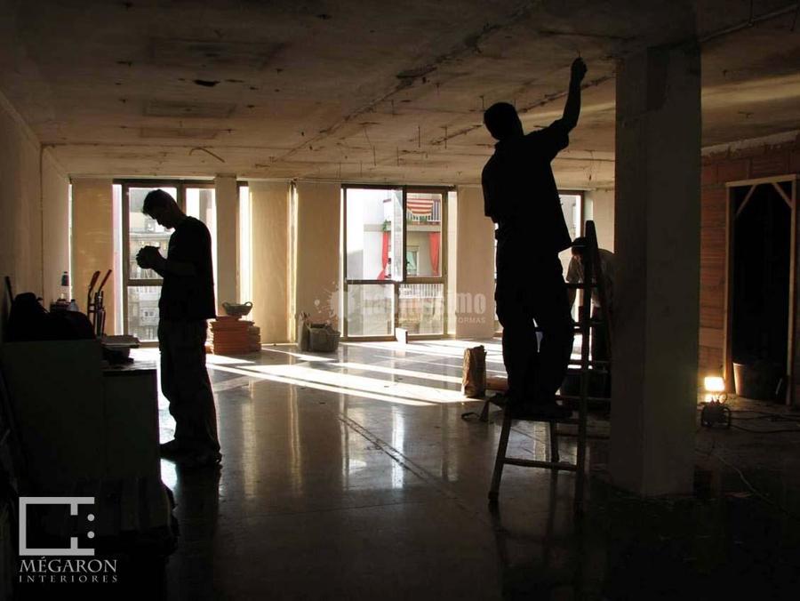 Reforma integral oficinas.