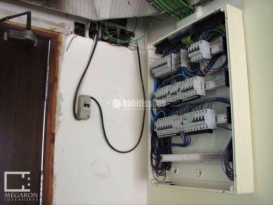 Reforma integral oficinas.