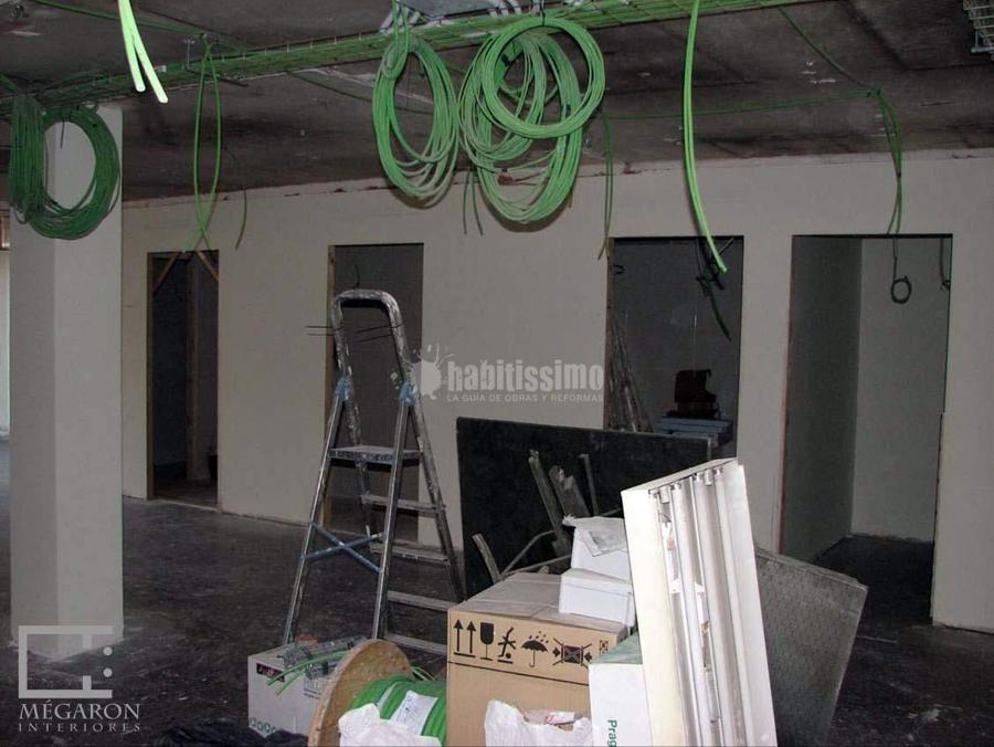 Reforma integral oficinas.