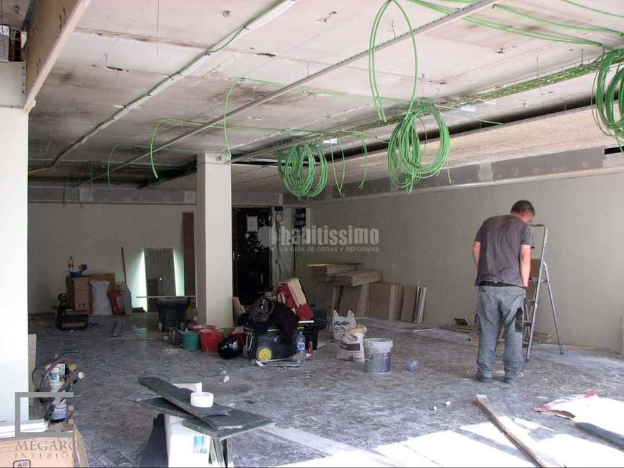 Reforma integral oficinas.