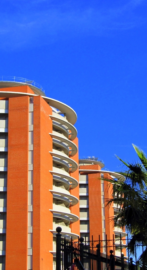 884 Vdas. de renta libre Bellavista (Sevilla) - Grupo Arenal 2.000