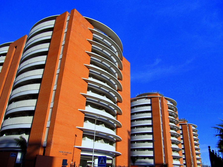 884 Vdas. de renta libre Bellavista (Sevilla) - Grupo Arenal 2.000