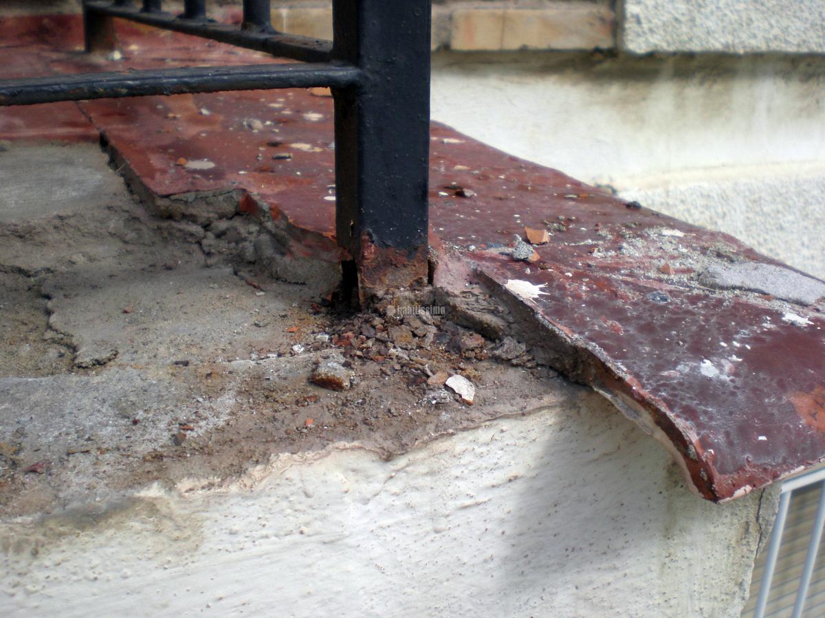 Comunidad de Propietarios calle Amadeo Vives 