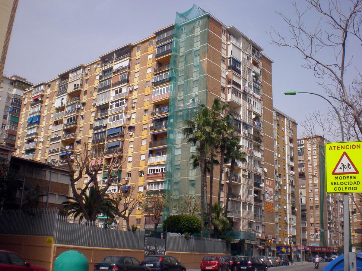 Comunidad de Propietarios calle Amadeo Vives 