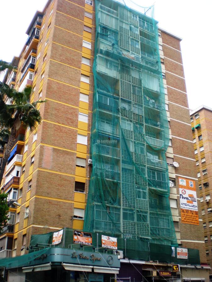 Comunidad de Propietarios calle Amadeo Vives 