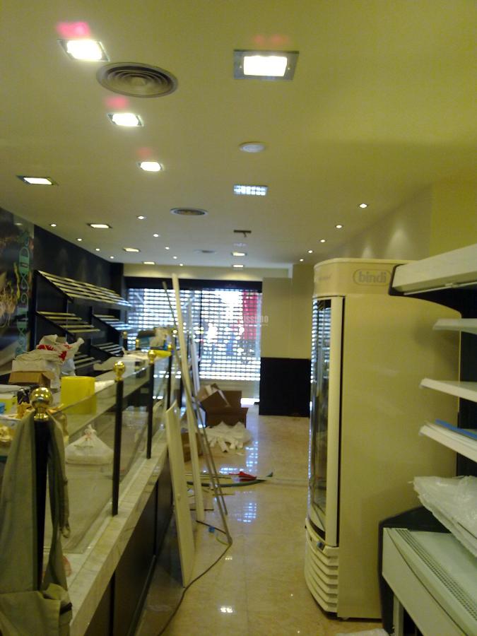 Reforma locales comerciales panaderias degustación Artesano en Barcelona 