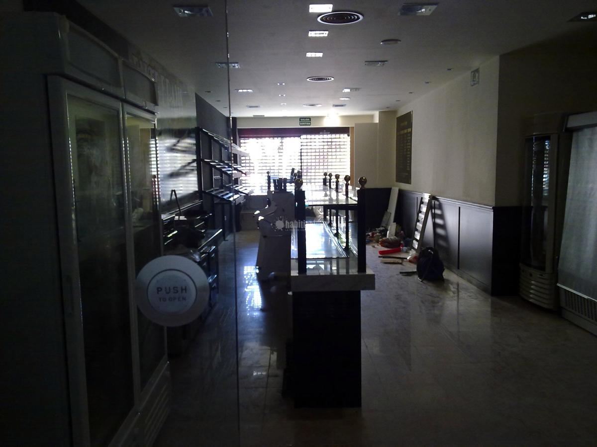 Reforma locales comerciales panaderias degustación Artesano en Barcelona 