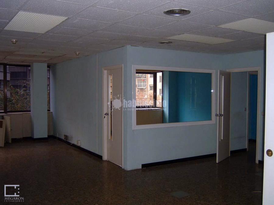 Reforma integral oficinas.