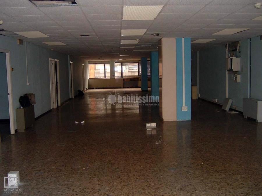 Reforma integral oficinas.