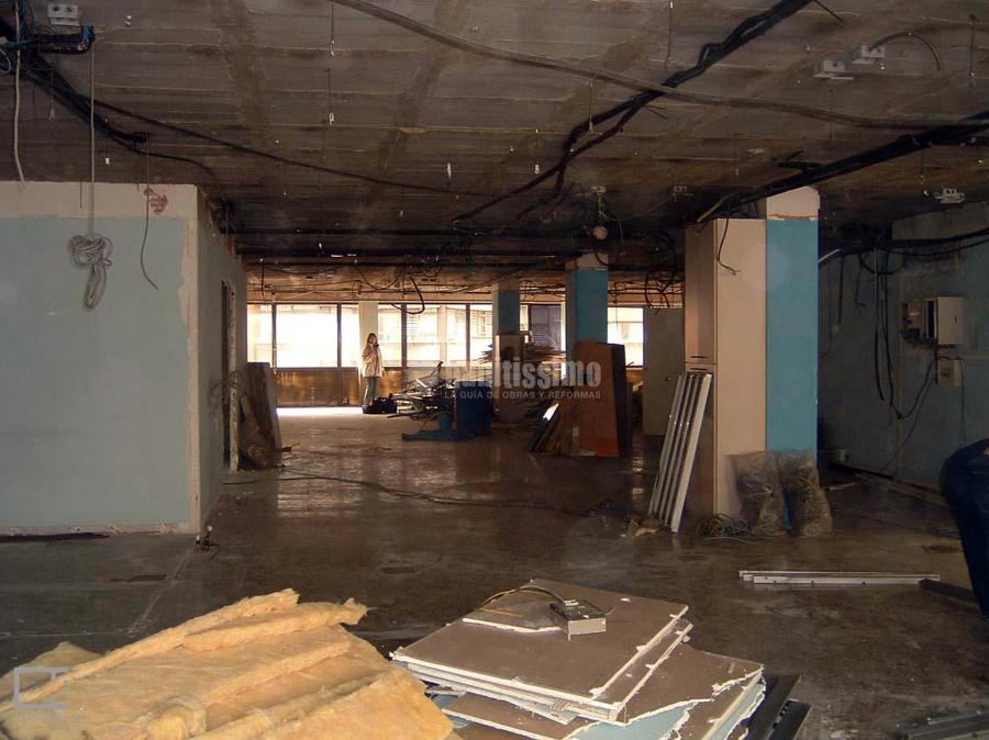 Reforma integral oficinas.