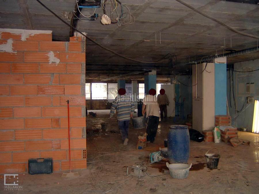 Reforma integral oficinas.