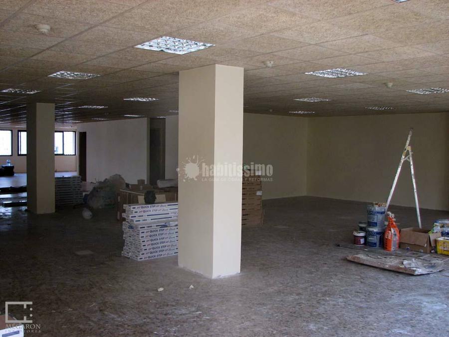 Reforma integral oficinas.