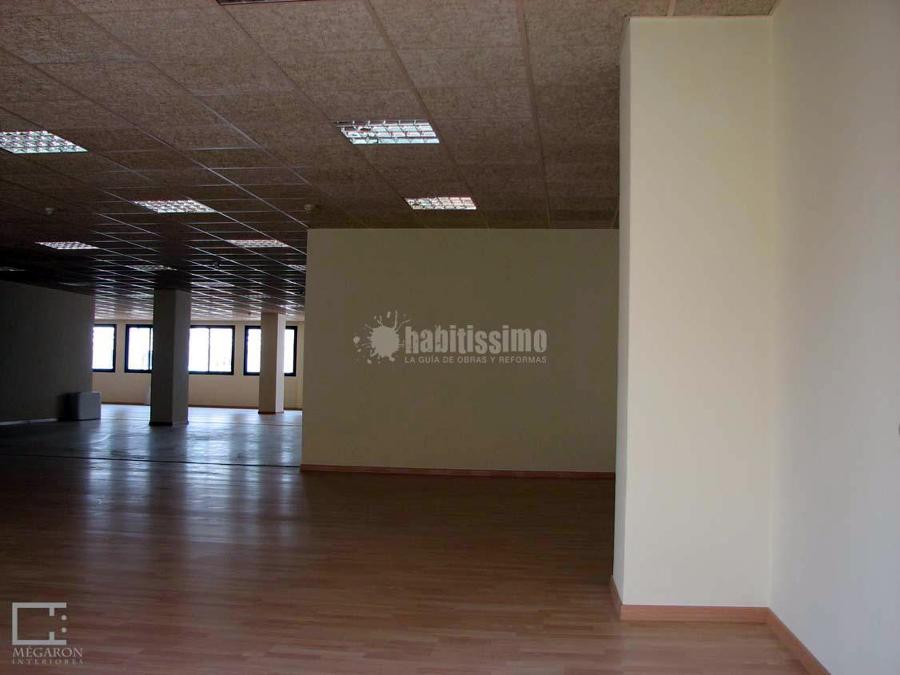 Reforma integral oficinas.