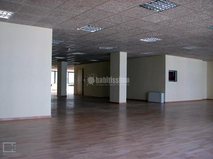 Reforma integral oficinas.