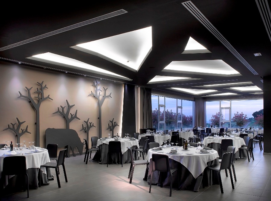 Abades Puerta de Andalucía