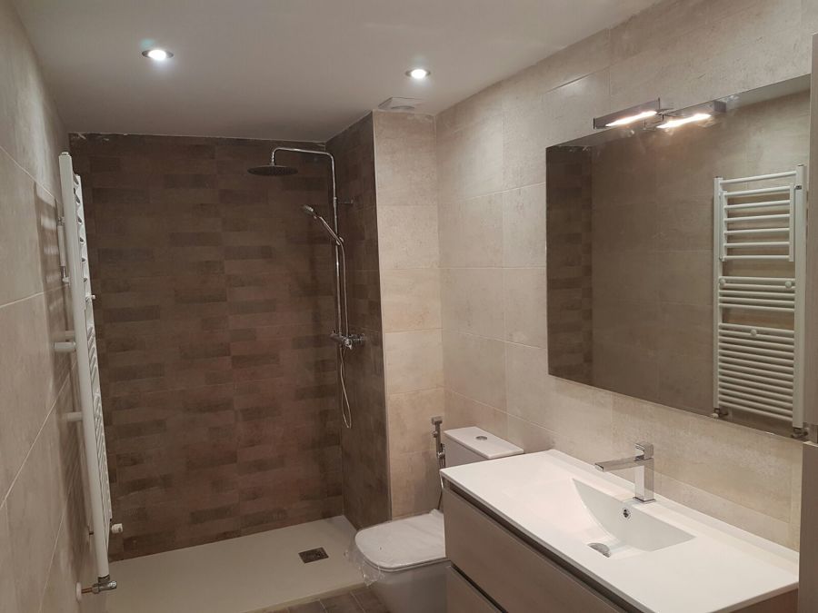 Acabado antes de colocar mampara