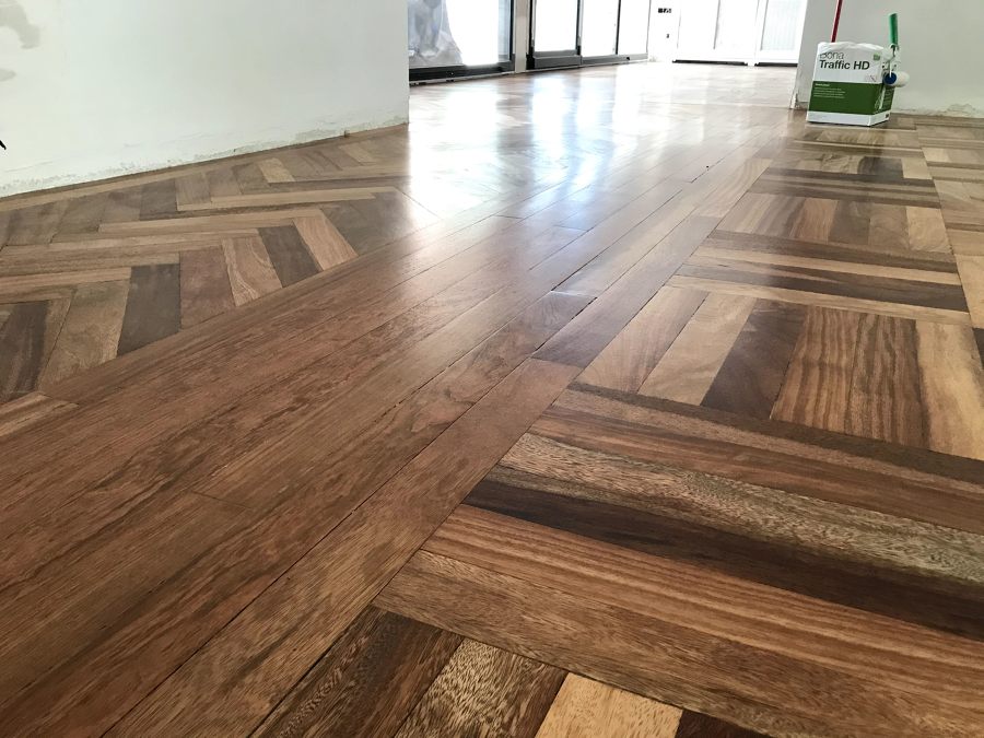 Acabado con barniz al agua Mate