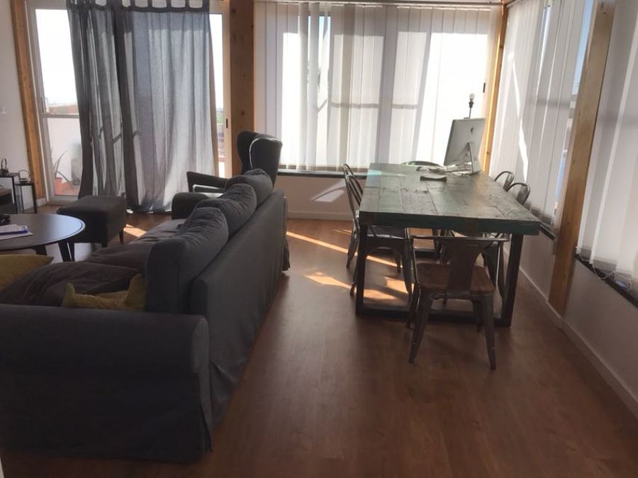 ACABADO DEL PARQUET Y DEL ZOCALO