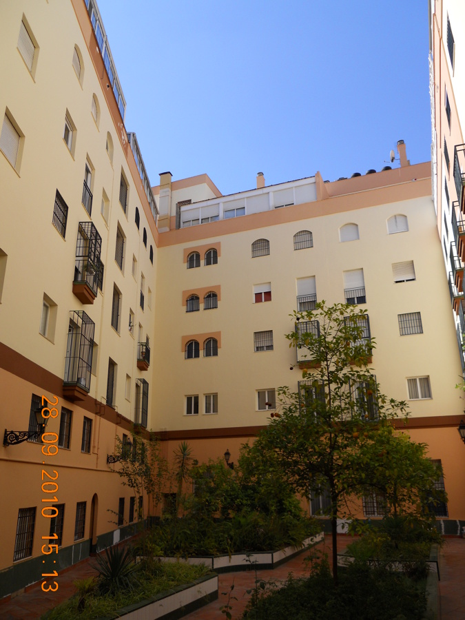 Acabado en tres colores. 