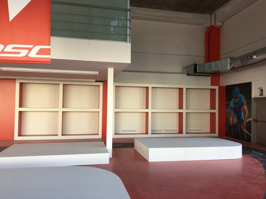 Acabando tienda bicicletas