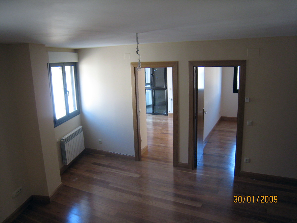 ACCESO A DOS HABITACIONES