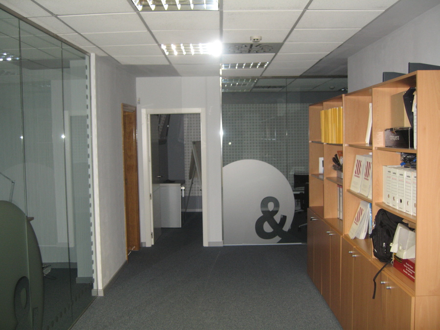 Acceso al area de reuniones