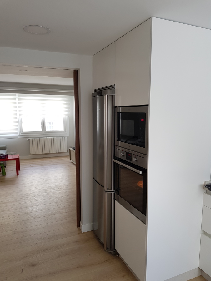 Acceso cocina salón