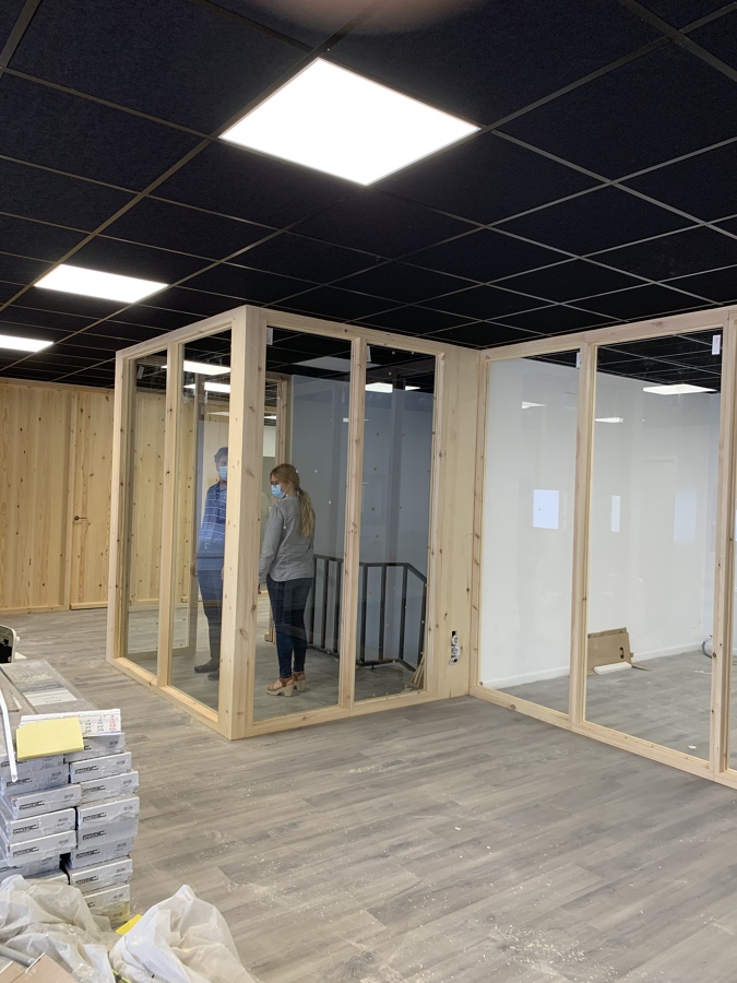 ACCESO PLANTA OFICINAS