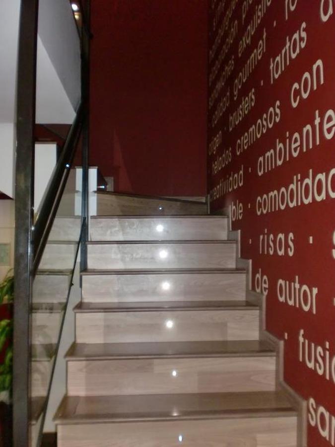 Acceso planta salón planta primera