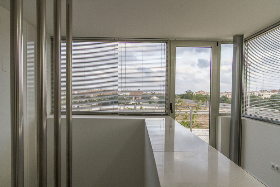 Acceso terraza superior