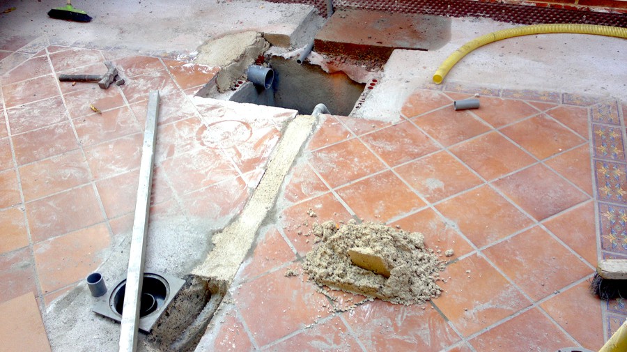 ACOMETIDA DE PLUVIALES A ARQUETA