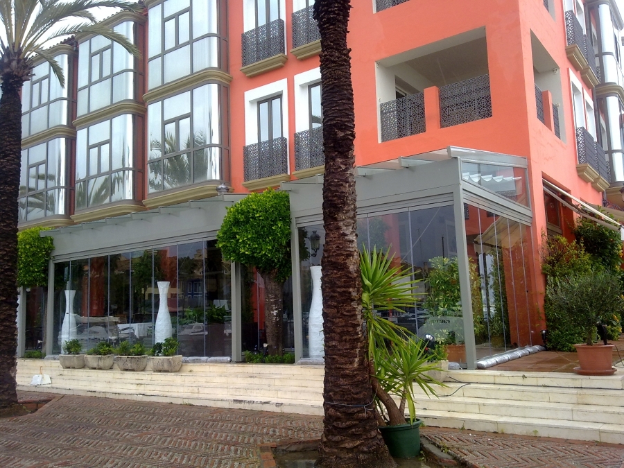 ACONDICIONAMIENTO RESTAURANTE MIDAS