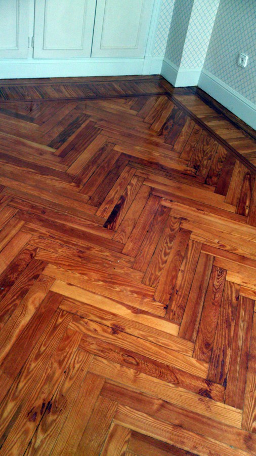 Acuchillado Barnizado