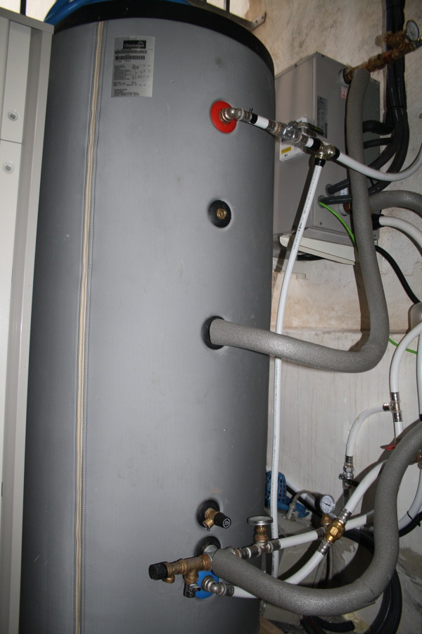 ACUMULADOR DE 500 LITROS AGUA CALIENTE (ACS)