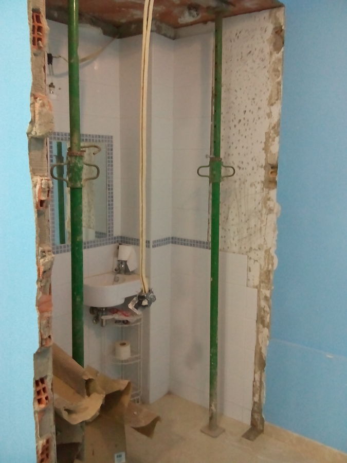 Adecuación de aseo para persona de movilidad reducida