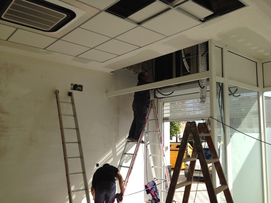 ADECUACION LOCAL COMERCIAL PARA FARMACIA