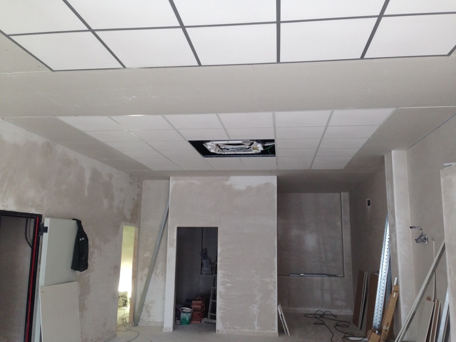 ADECUACION LOCAL COMERCIAL PARA FARMACIA