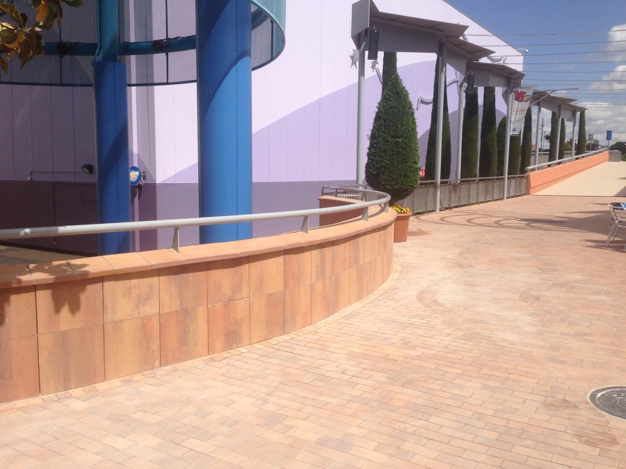 Adoquin y aplacado color oxido