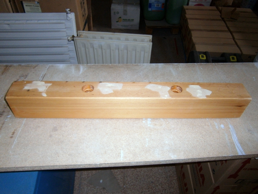 AGUJEROS EN LOS PATINES DE MADERA