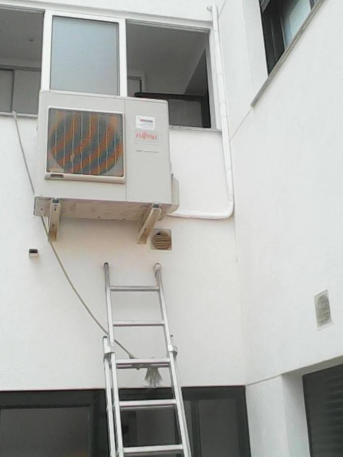 AIRE ACONDICIONADO DOMESTICO POR CONDUCTOS