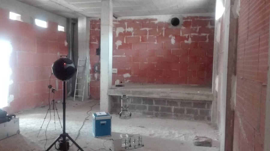 Aislamiento e impactos cafetería