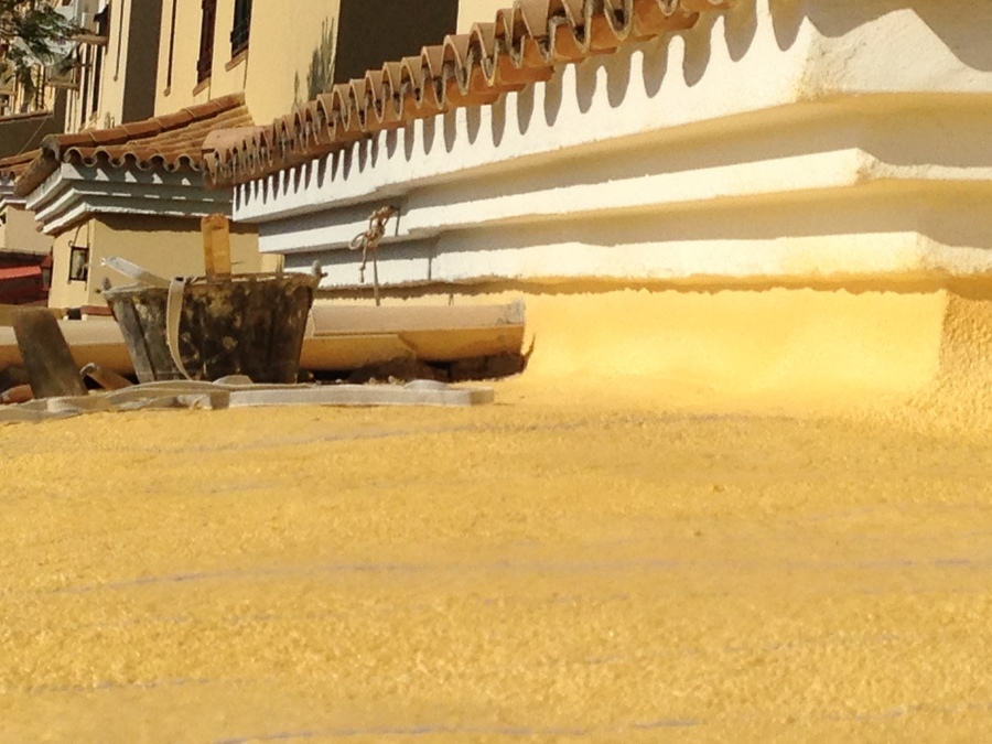 Aislamiento proyectado