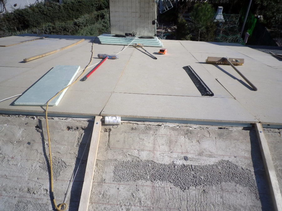 aislamiento termico y tableros hydrofugos.