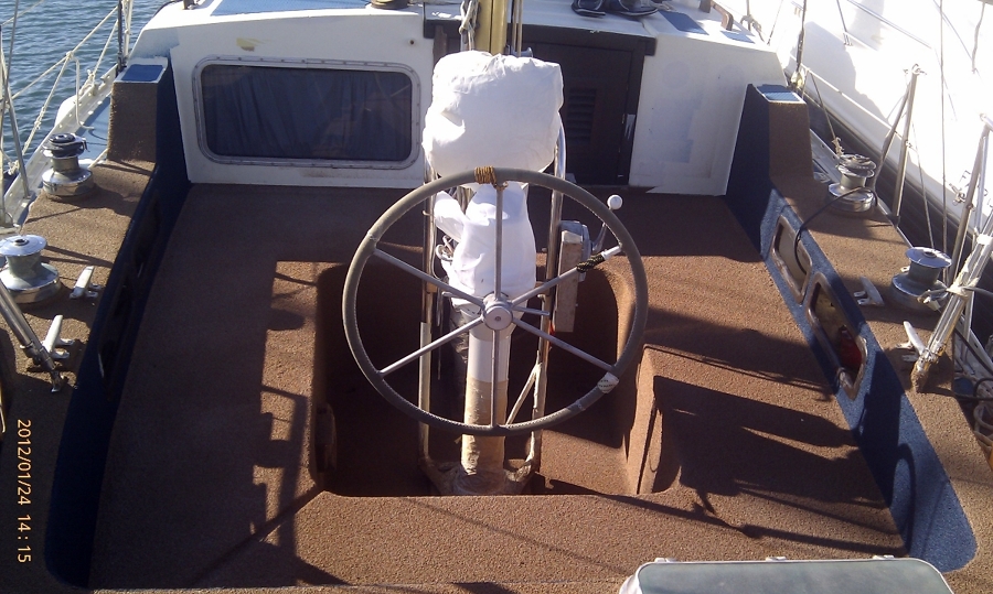 AISLAMIENTO Y DECORACION EN VELERO