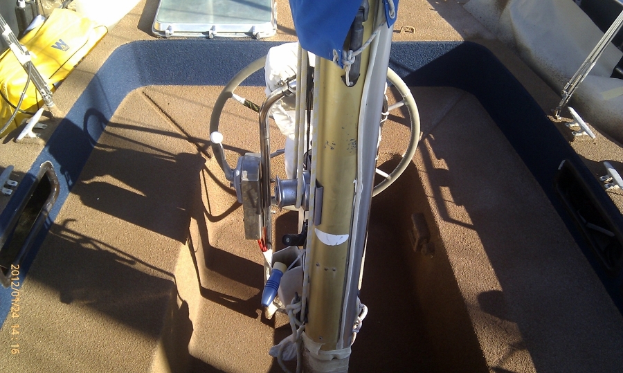 AISLAMIENTO Y DECORACION EN VELERO