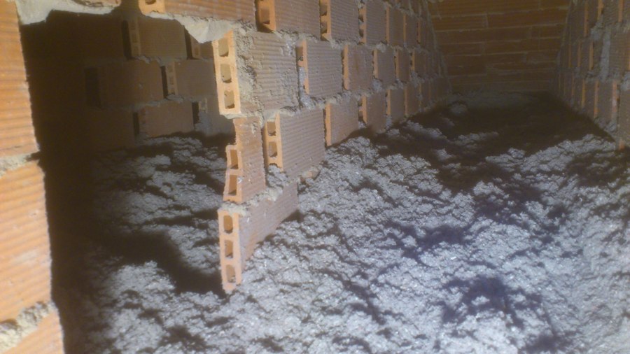 Aislar casa con celulosa