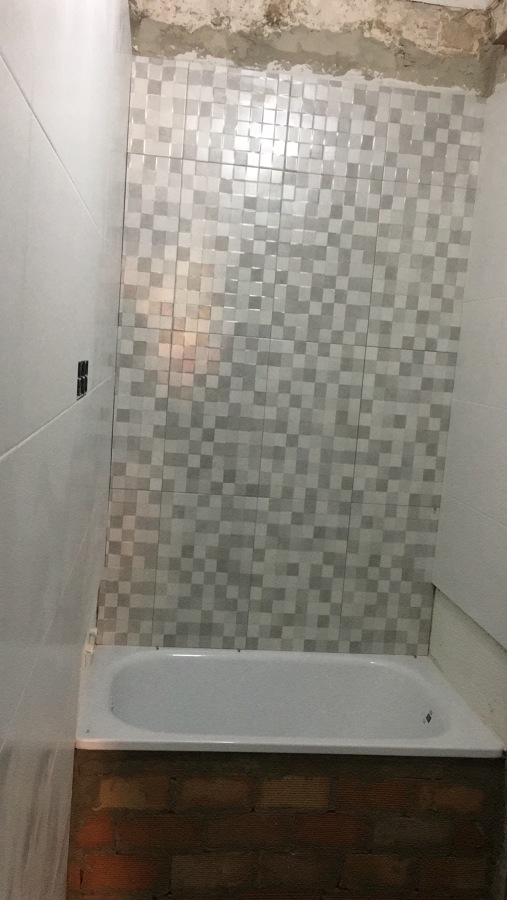 Alicatado baño